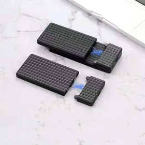 <span class=keywords><strong>Batterie</strong></span> <span class=keywords><strong>externe</strong></span> magnétique haute capacité de <span class=keywords><strong>15000mAh</strong></span> de <span class=keywords><strong>batterie</strong></span> remplaçable - Product Image 1