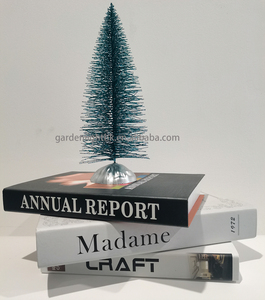 Árbol de Navidad Decorativo de Plástico Azul de 9 Pulgadas Personalizado de G&L con Tamaño Personalizable para Navidad y Acción de Gracias - Product Image 4