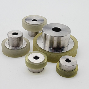 Les rouleaux étagés de polyuréthane sont résistants à l'usure et aux chocs et conviennent aux machines industrielles et à la chaîne de montage - Product Image 3