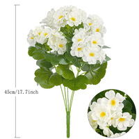 Bunga Geranium Buatan Simulasi Tinggi Kualitas Pabrik Grosir, Ukuran Kecil, untuk Dekorasi Panggung Pernikahan dan Lanskap, Bahan Sutra, Gaya Modern