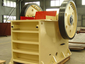 Prezzo <span class=keywords><strong>di</strong></span> fabbrica ad alte prestazioni PE1200x1500 frantoio a mascella grande Diesel frantoio a mascelle per Tuff Stones in magazzino per la promozione - Product Image 3