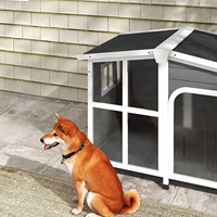Niche en sapin résistante aux intempéries/cabine pour chat avec pont surélevé-Construit sur mesure pour les aventures dans l'arrière-cour et le confort en toutes saisons