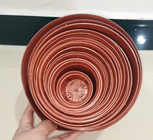 Pots ronds en plastique pour plantes, boutures de semis, démarrage de la jardinière, Pots en plastique pour pépinière, Pot de fleurs adapté au jardin, à la cour et au parc - Product Image 3