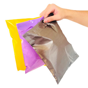 Factory Price Eco Friendly Recycled LDPE Poly Mailers Custom Logo Printed Shipping Bags Tear-proof Waterproof - Product Image 5