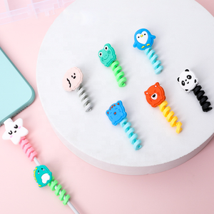 Accessoires pour téléphones portables Kawaii Animals Cartoon Charging Cable Case Cover Phone Cable Protectors - Product Image 2