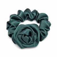 En gros Chouchou pour cheveux en satin couleur unie avec fleur de rose et rosette 3D, personnalisable avec logo, prix usine, OEM ODM