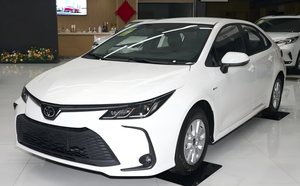 <span class=keywords><strong>Corolla</strong></span> 2025, édition Pioneer, hybride intelligent à double moteur 1,8 L E-CVT - Product Image 3