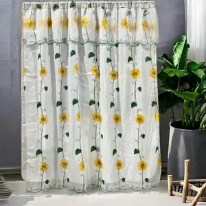 Rideaux brodés Sarab Sunflower, panneau de 2,50 m de large x 2,30 m de long - Product Image 3