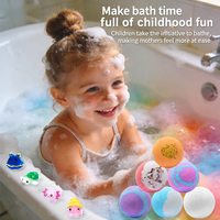 Bombes de bain effervescentes biologiques sur le thème de l'océan avec des jouets océaniques cachés, cadeau de Noël idéal et article de Noël pour enfants