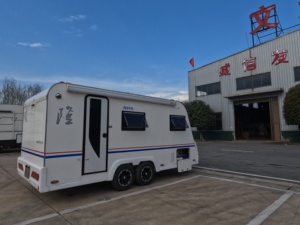 Remolque de Camping de Aluminio de Doble Eje para Viajes Familiares, Caravana de Lujo con Cocina y Baño para Expediciones de Aventura al Aire Libre - Product Image 4