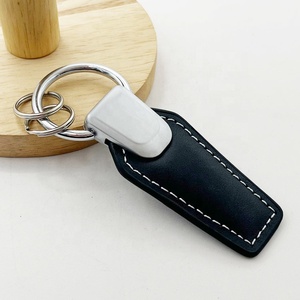 Lüks Özel Logo İsimli Tokalı Metal Anahtarlık Hakiki PU Deri Anahtarlıklar Boş Erkek Hediyesi Marka Araba Anahtarlık - Product Image 3