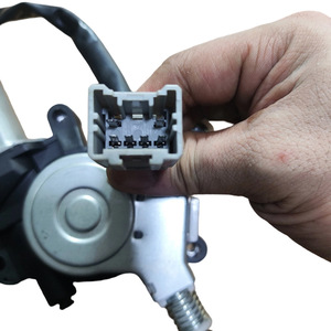 Moteur de lève-vitre avant gauche Honda 72250-S9A-A01 pour CR-V 02-06 - Product Image 3