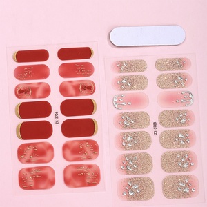 Enveloppes à <span class=keywords><strong>ongles</strong></span> en gel 3D en forme de cœur <span class=keywords><strong>Semi</strong></span>-durcies Longue durée Style japonais à la mode Bandes à <span class=keywords><strong>ongles</strong></span> en gel avec lumière UV - Product Image 1