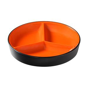 Bandeja de servir de melamina dividida en naranja y negro con 3 compartimentos para uso en hoteles y restaurantes. - Product Image 1