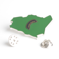 Épingles de revers personnalisées en alliage de zinc plaqué or, émail, découpe et impression, badge Arabie Saoudite, forme personnalisée, logo anniversaire