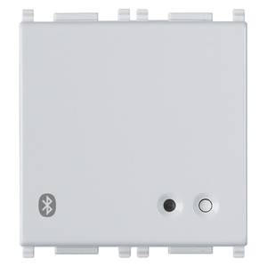Amplificateur Bluetooth 4+4W 5.4x5.3x6 en argent, appareil audio domestique - Product Image 1