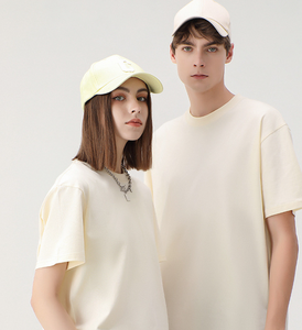 定制品牌徽标印花男士 T 恤奢华纯色领短 T 恤主要特点备注属性不包含相关 - Product Image 3