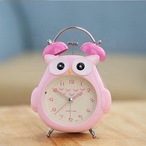 Reloj de Escritorio de Cuarzo con Forma de Búho, con Luz Nocturna Cálida y Alarma, para Dormitorio, Oficina y Decoración de la Pausa del Almuerzo, Reloj de Mesa de Color Cálido - Product Image 2