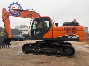 Excavadora de cadenas usada DEVELON DX210, excavadora hidráulica sobre orugas para movimiento de tierras en construcción y minería - Product Image 2