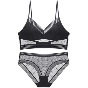 New Lace Girl Underwear Triangle Cup Bra Girls Hot <b>Sexy</b> Photos Seamless Bra No Underwire Bra <b>Set</b> - Product Image 4