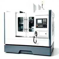 Centre d'usinage vertical VMC-600 BT40 8000 tr/min, machine de fraisage CNC 3 axes GSK entièrement fermée pour moules métalliques