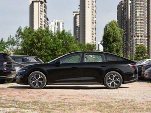 Vente chaude 2025 Changan Qiyuan A06 Véhicule <span class=keywords><strong>électrique</strong></span> RWD à charge <span class=keywords><strong>rapide</strong></span>, berline à hayon, longue autonomie, meilleur <span class=keywords><strong>prix</strong></span>, <span class=keywords><strong>voiture</strong></span> à énergie nouvelle pour les trajets quotidiens - Product Image 5