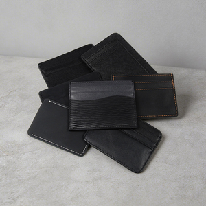 <span class=keywords><strong>Portacarte</strong></span> Sottile Personalizzato, Regalo per <span class=keywords><strong>Uomo</strong></span>, Nero, RFID, in Vera <span class=keywords><strong>Pelle</strong></span> Premium, Portafoglio per Carte di Credito - Product Image 2