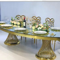 Table Ronde de Mariage de Luxe en Acier Inoxydable avec Plateau en Verre Serpentine pour Banquets et Décorations d'Événements