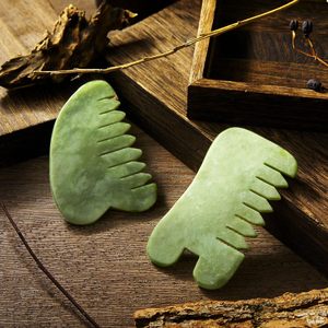 Peigne gratte-tête en jade personnalisé avec logo, masseur corporel portatif, relaxant pour le cuir chevelu, ensemble de beauté SPA, cadeau de Saint-Valentin, vente en gros de mode - Product Image 3
