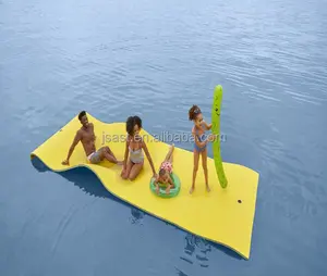 Flotador de piscina de flamenco piscina inflable Cisne flotante Isla de agua inflable tobogán estera de equilibrio bote de pedal de agua