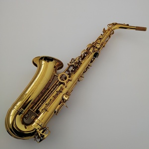 Saxophone alto en lautre doré Eb Key - Product Image 5