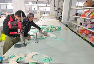 Impermeable para Mascotas con Estampado de Cartón, Material de Poliéster Profesional, Cobertura Completa, Fácil de Poner, para Perros Pequeños y Medianos, Corgi, Bulldog Francés - Product Image 5