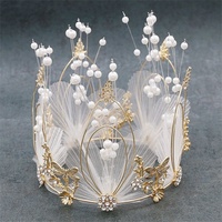 Petite Couronne de Noël Décoration de Gâteau en Métal Fournitures de Fête d'Anniversaire pour la Décoration de Gâteaux à Utiliser en Pâtisserie en Forme de Chiffre
