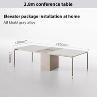 Table de conférence longue et minimaliste de style moderne ; Ensemble chaise et bureau de direction compact et spacieux ; Table de formation de luxe léger