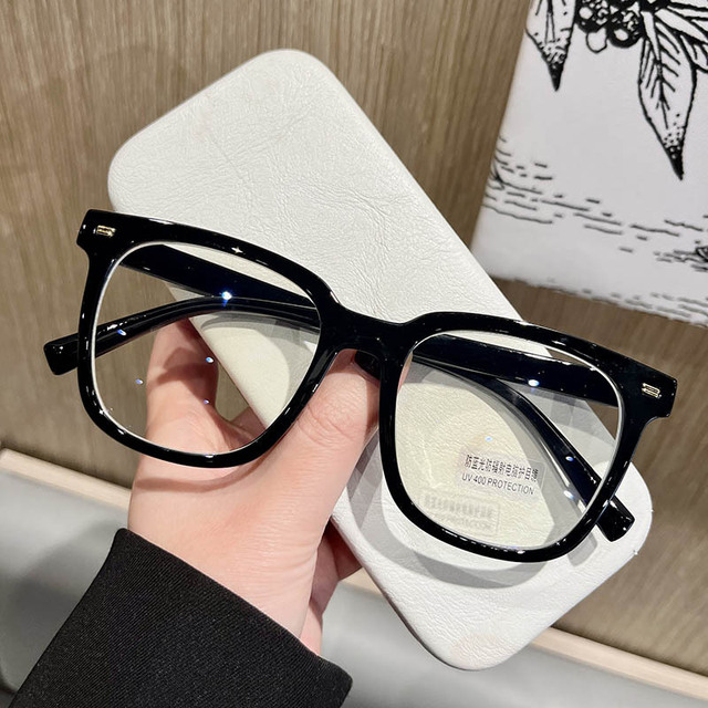 Ultra-Light Female Glasses with Black Rim Large Black Frame and Blue Light Filter Fashionable Eyeglass Frame for High Myopia