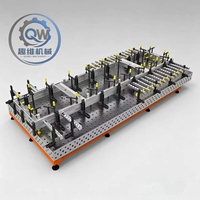 Banc de travail de soudage 3D flexible haute précision, plateforme de soudage à trous grillagés D28 adaptée aux travaux de soudage automatisés par robot