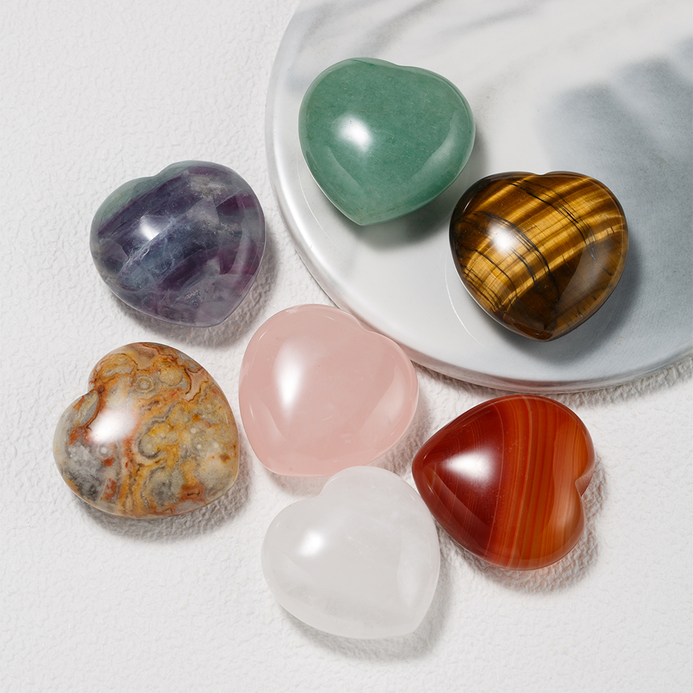 ハート ハート♡な 石器　 292 石鏃　黒曜石　サヌカイト　頁岩 ハート ハート♡な 石器 292 石鏃 黒曜石 サヌカイト 頁岩 ハート