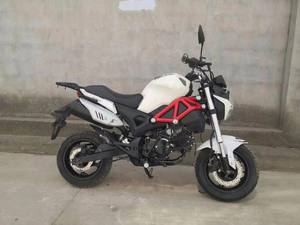 <span class=keywords><strong>Moto</strong></span> de rue importée <span class=keywords><strong>Monster</strong></span> 150 Small Off-Road <span class=keywords><strong>Mini</strong></span> Monkey Chunfeng Baboon ST125 fabriquée en Chine - Product Image 4