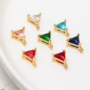 Connettore Pendente Geometrico Triangolare in Ottone con Zirconi 8*11mm per Orecchini Collane Bracciali Fai da Te Componenti per Gioielli - Product Image 4