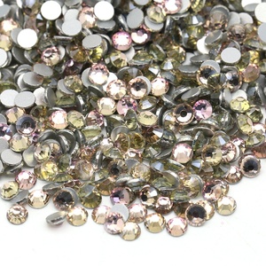 Pierres <span class=keywords><strong>de</strong></span> cristal à dos plat, arc-en-ciel, mélange <span class=keywords><strong>de</strong></span> strass en verre rond, grand <span class=keywords><strong>paquet</strong></span> pour bricolage - Product Image 6