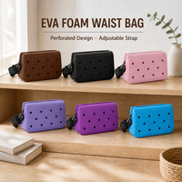 Sac banane en mousse EVA personnalisé en gros, design perforé, sangle réglable, sac bandoulière, sac banane DIY avec breloques, sac banane en EVA