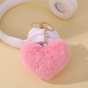 En gros, Pendentif de sac en peluche 'Winter for Love' et Porte-clés cœur pêche, Accessoires de voiture - Product Image 3