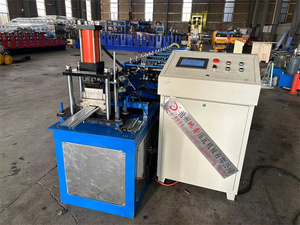 530mm 610mm genişlik ayarlanabilir tek taraflı Metal parçalı garaj kapısı Panel rulo şekillendirme makinesi - Product Image 3