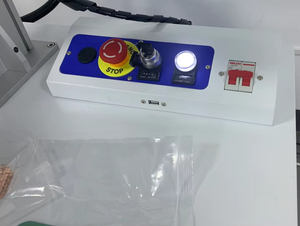 เครื่องเลเซอร์ไฟเบอร์แบบตั้งโต๊ะสำหรับทำเครื่องหมายและแกะสลัก ระบบ 20wts 30wts 50wts - Product Image 5