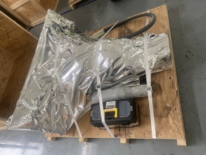 Disjoncteur hydraulique SOOSAN SB30 avec support supérieur de direction antidérapante GARANTIE D'UN MOIS AVEC PIÈCES DE RECHANGE APPROPRIÉES BOÎTE À OUTILS DE CISEAU - Product Image 5