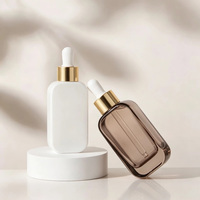 Flacon compte-gouttes plat en verre de luxe 30ml 50ml avec bouchon doré, personnalisable avec logo estampé à chaud, pour diffuseur de parfum et cosmétiques essentiels
