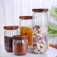 Boîtes de conservation en verre à grain vertical ondulé en gros, boîtes de conservation en verre pour grains de café avec couvercle en bois, boîtes de conservation en verre pour la maison