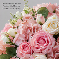 Décoration florale artificielle avec des fleurs de rose rose mélangées pour mariage, anniversaire, fête, arrangement de fleurs simulées, ornement