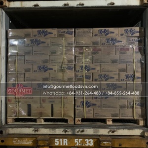 Boisson aromatisée à la noix de coco Mogu-Mogu avec bouteille de noix de coco Natade 320ml sans conservateurs ni colorants ajoutés - Product Image 5