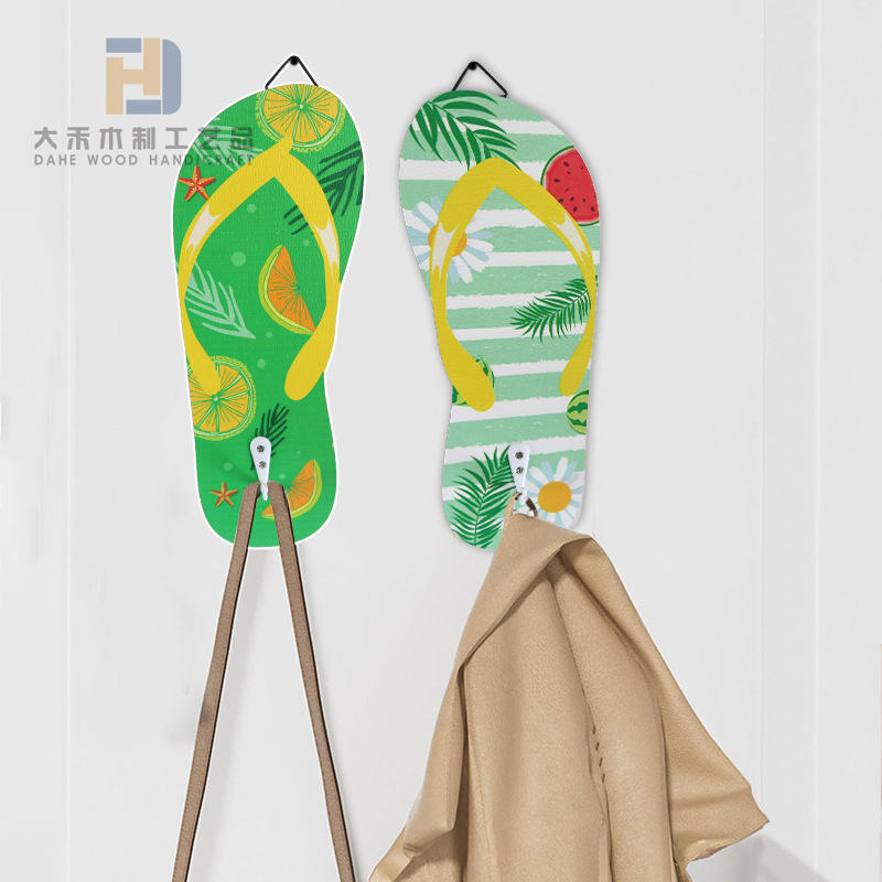 Outdoor Colored Hawaiian Style Towel Hooks Wood Flip-flops